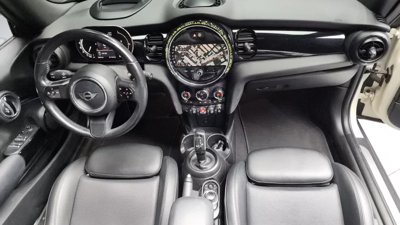 MINI Cooper Convertible