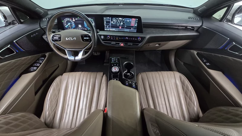 Kia K8