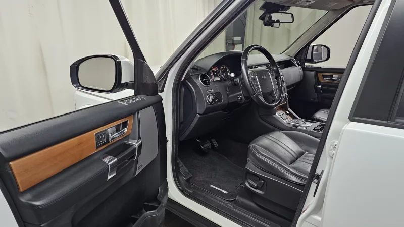 Land Rover DISCOVERY