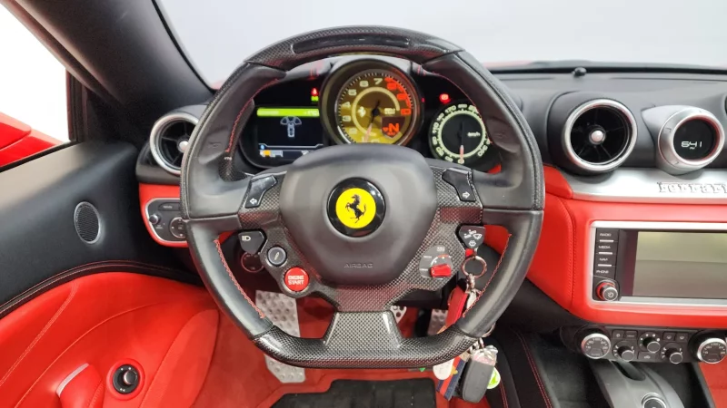 Ferrari CALIFORNIA