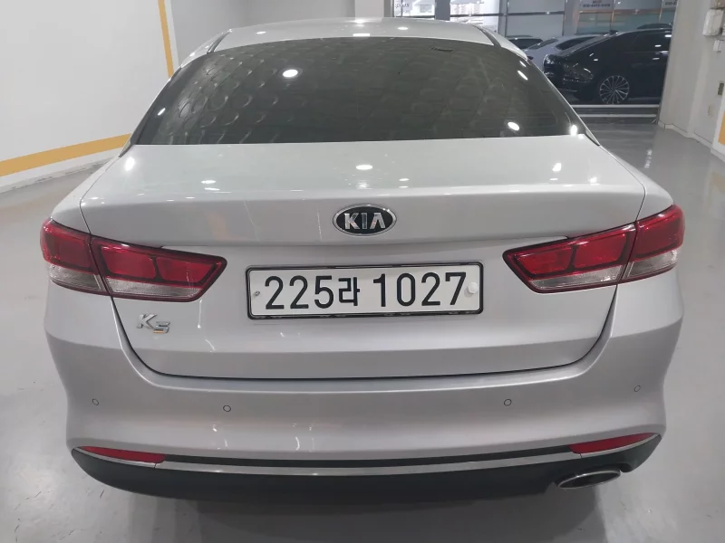 Kia K5