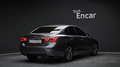 Infiniti Q50
