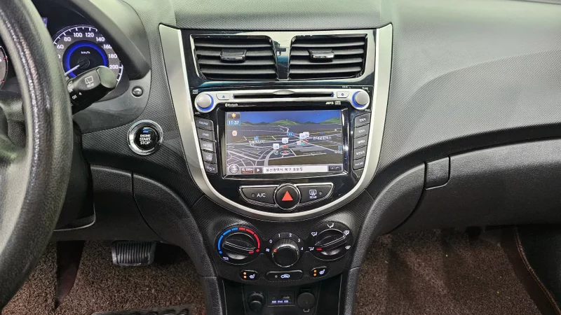 Hyundai Accent