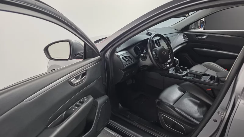 Renault Samsung SM6