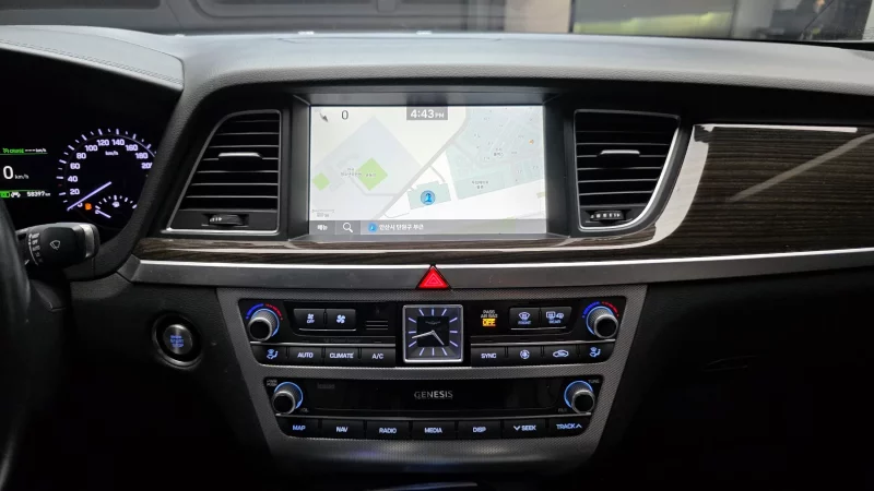 Genesis G80