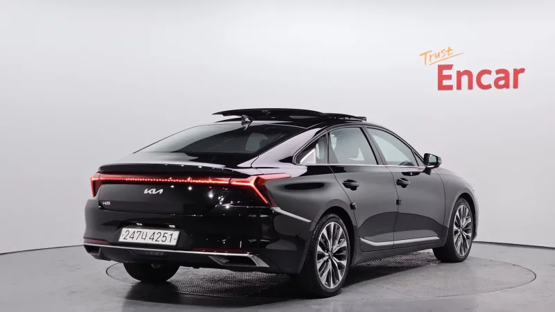 Kia K8