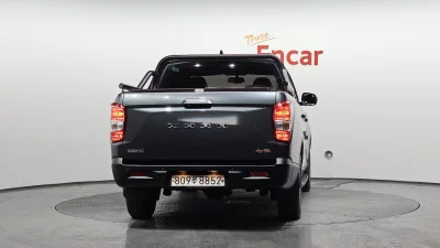 SsangYong Rexton Sports Khan