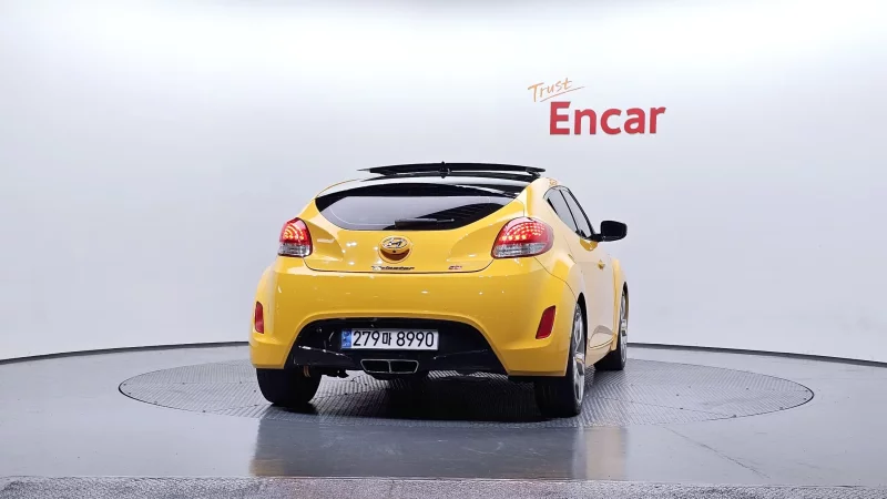 Hyundai Veloster