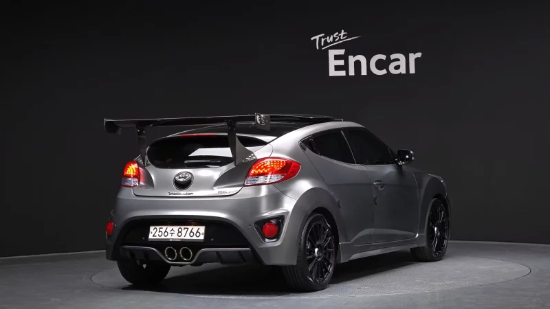 Hyundai Veloster