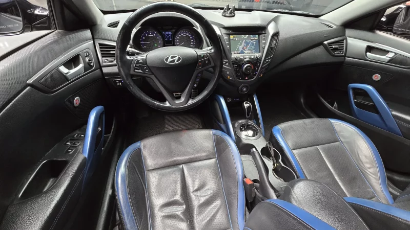 Hyundai Veloster