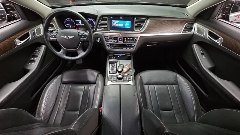 Genesis G80