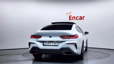 BMW 8-Series