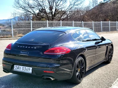 Porsche PANAMERA