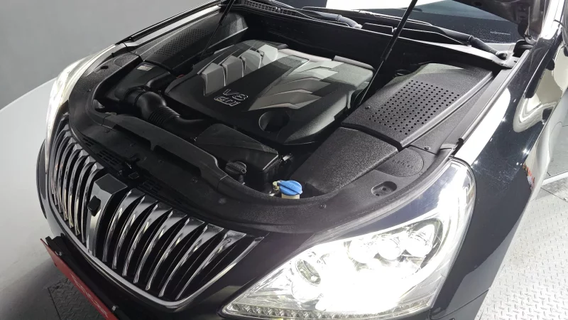 Hyundai Equus