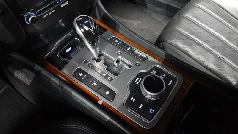 Hyundai Equus