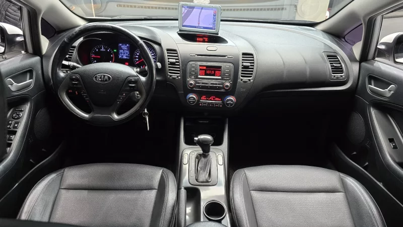 Kia K3
