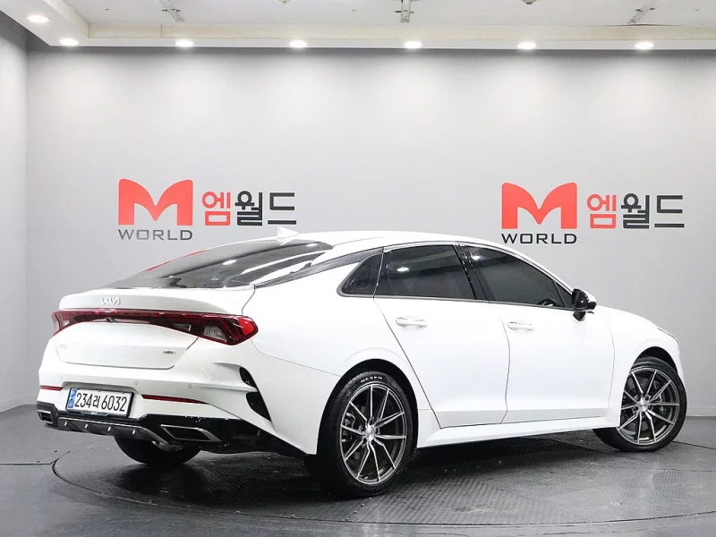 Kia K5