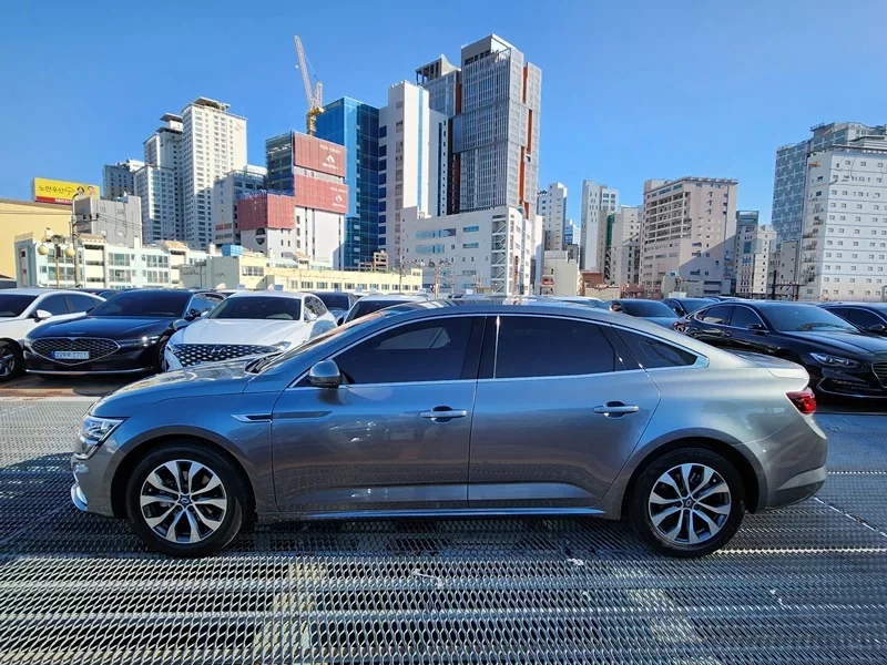 Renault Samsung SM6