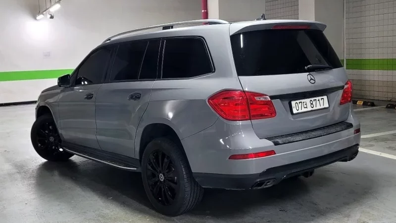 Mercedes-Benz GL-Class