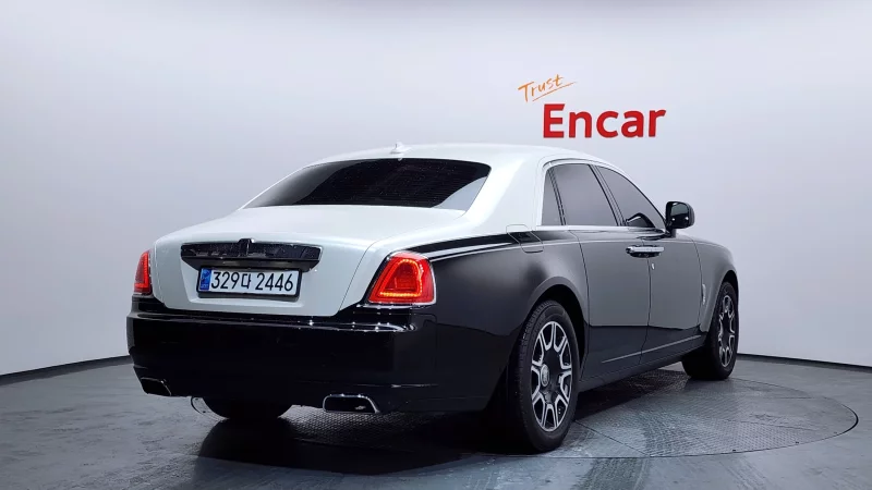 Rolls-Royce GHOST