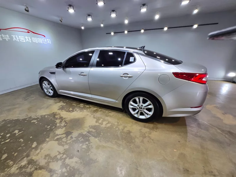 Kia K5