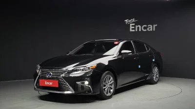 Lexus ES300h