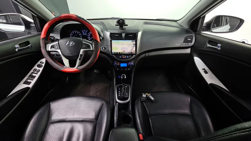 Hyundai Accent