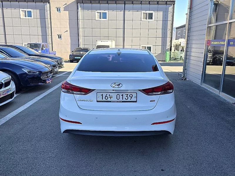 Hyundai AVANTE