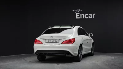Mercedes-Benz CLA-Class