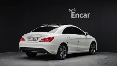 Mercedes-Benz CLA-Class