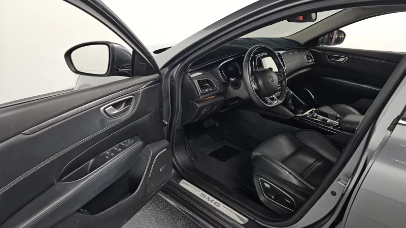 Renault Samsung SM6