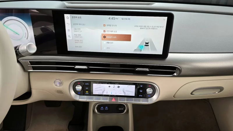 Genesis GV60