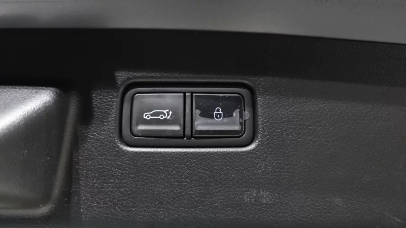 Genesis GV60