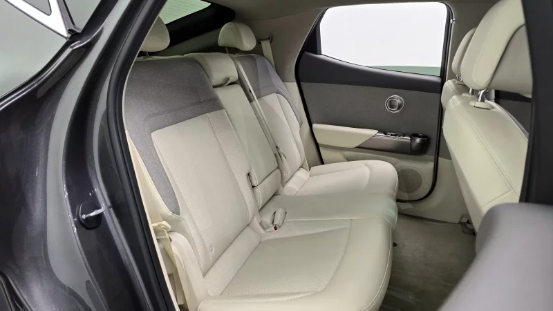 Genesis GV60