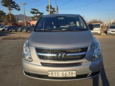 Hyundai Starex