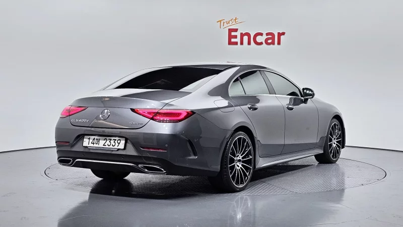 Mercedes-Benz CLS-Class