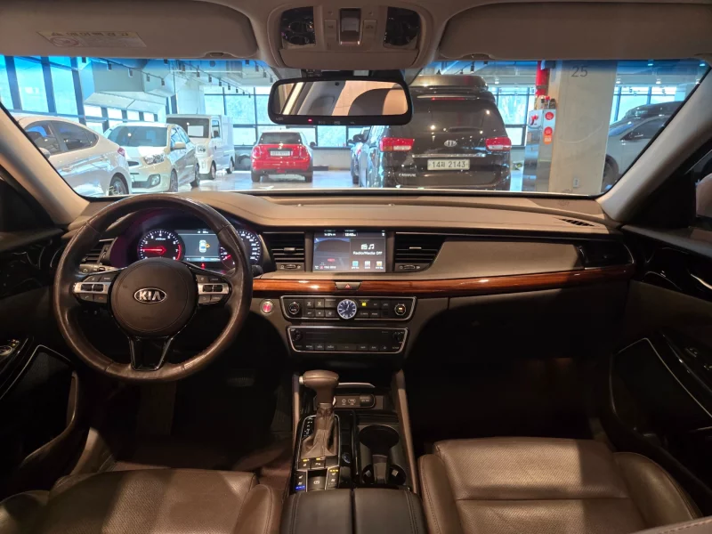 Kia K7