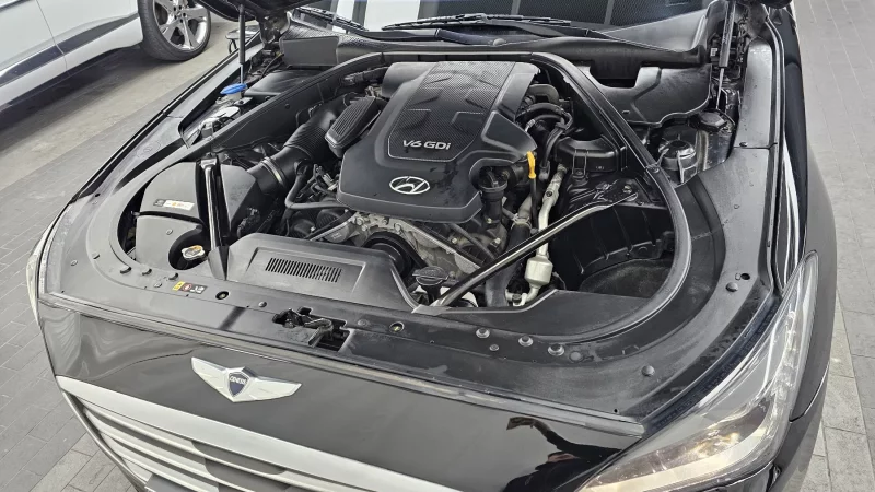 Hyundai Genesis