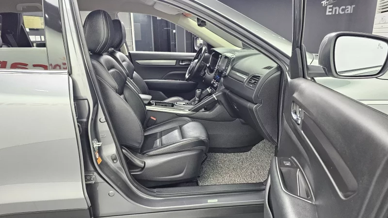 Renault QM6