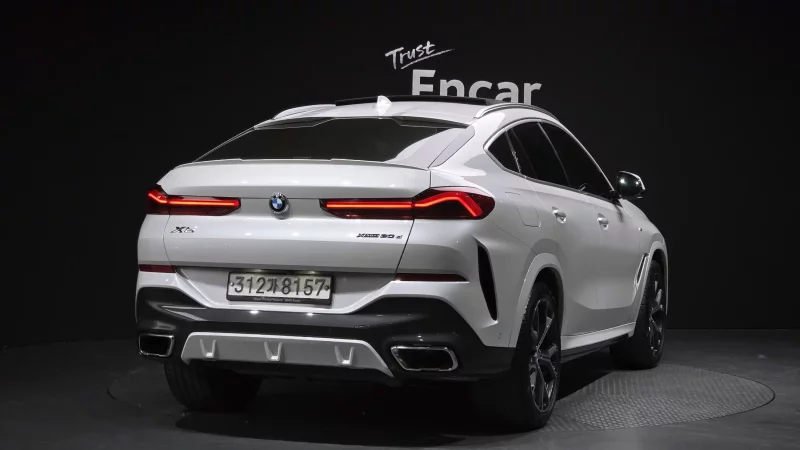 BMW X6