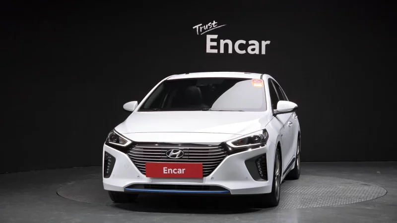Hyundai Ioniq