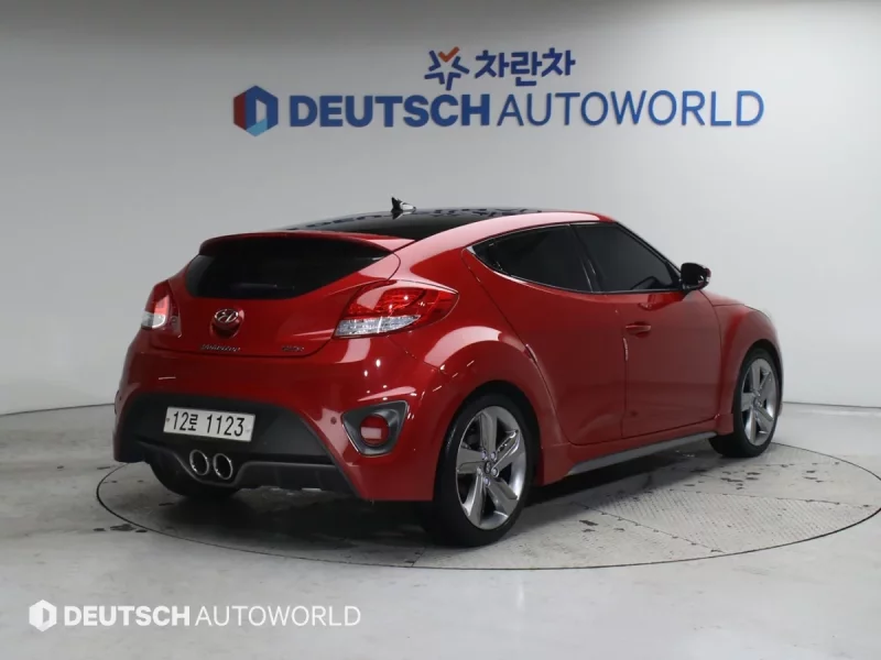 Hyundai Veloster