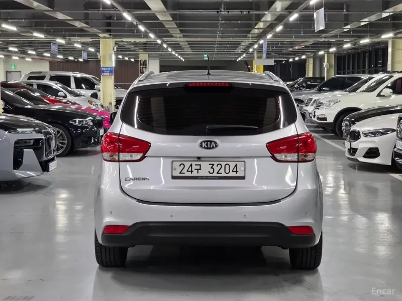 Kia Carens