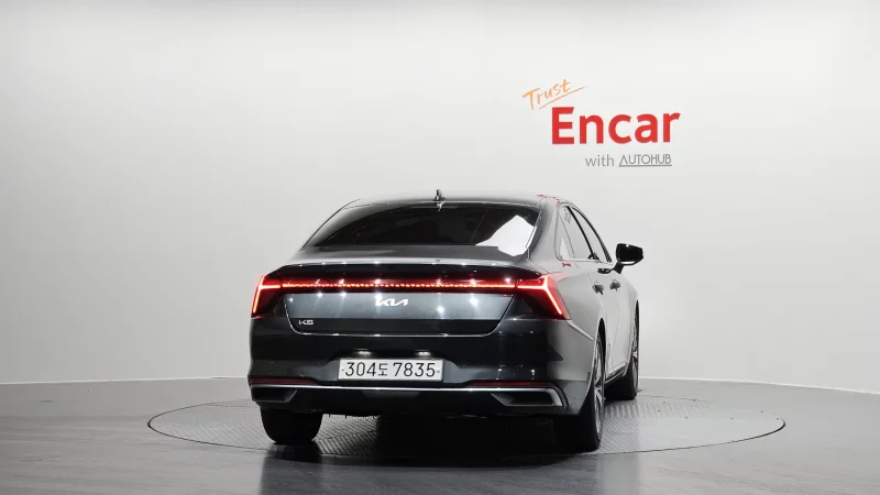 Kia K8