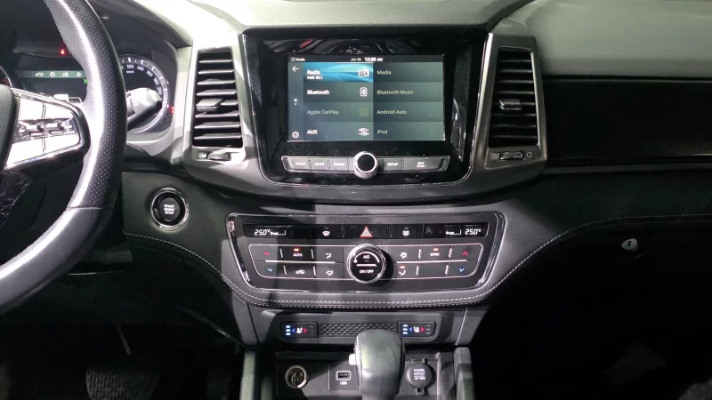 SsangYong Rexton Sports