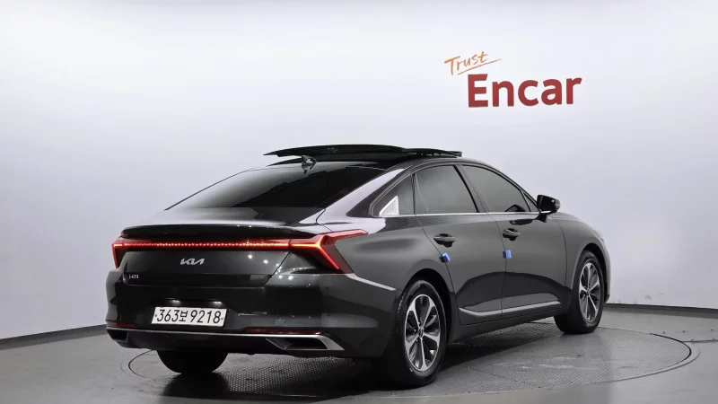 Kia K8