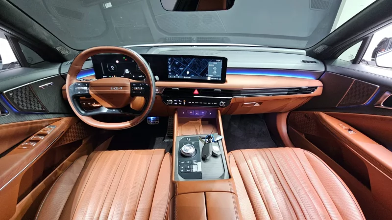 Kia K8