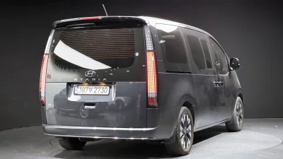 Hyundai Staria