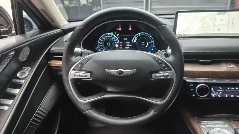 Genesis Electrified G80