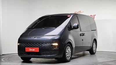 Hyundai Staria